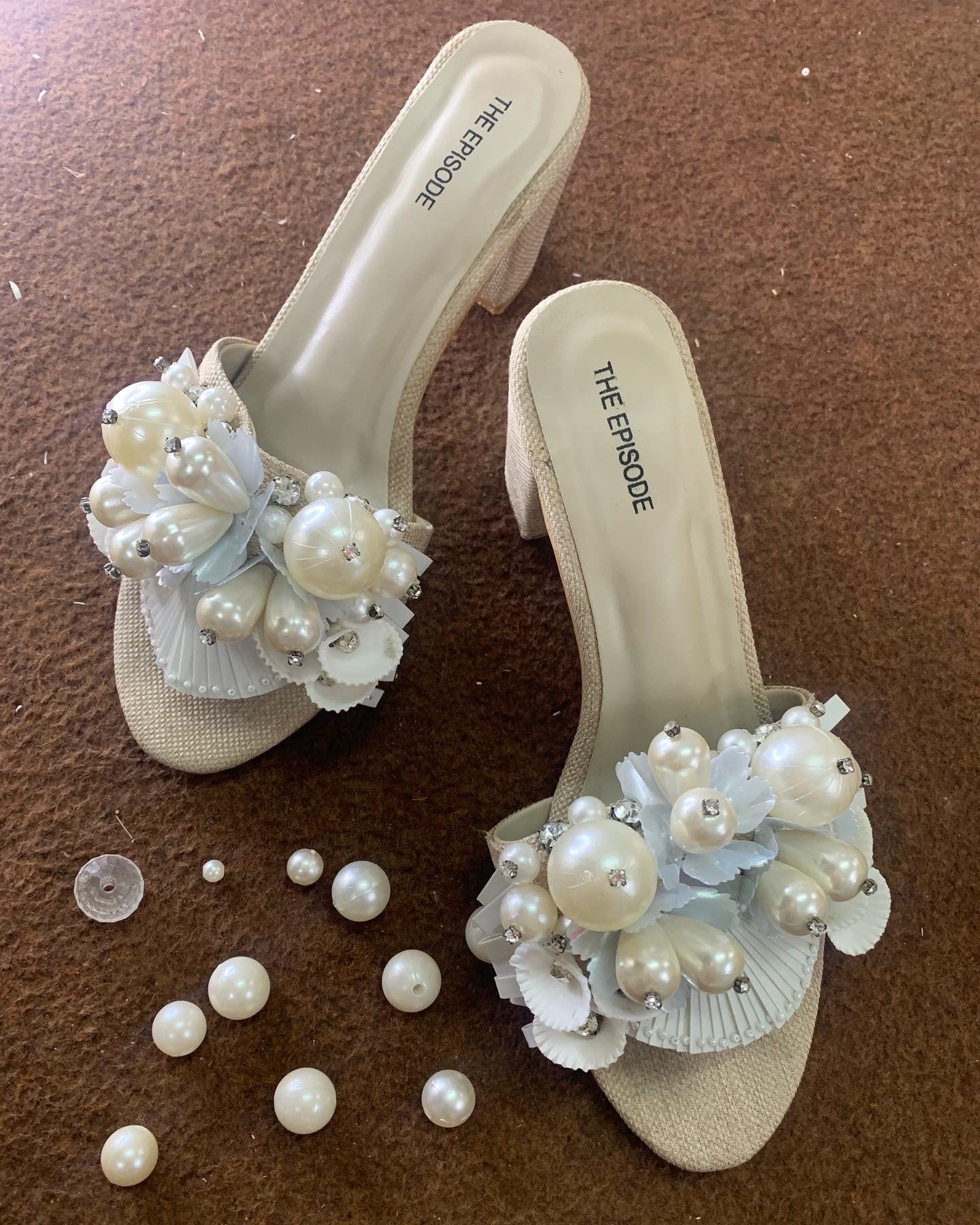 Cold Cold Heart Block Heels (Cream)