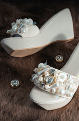 Daisy Darling Wedges