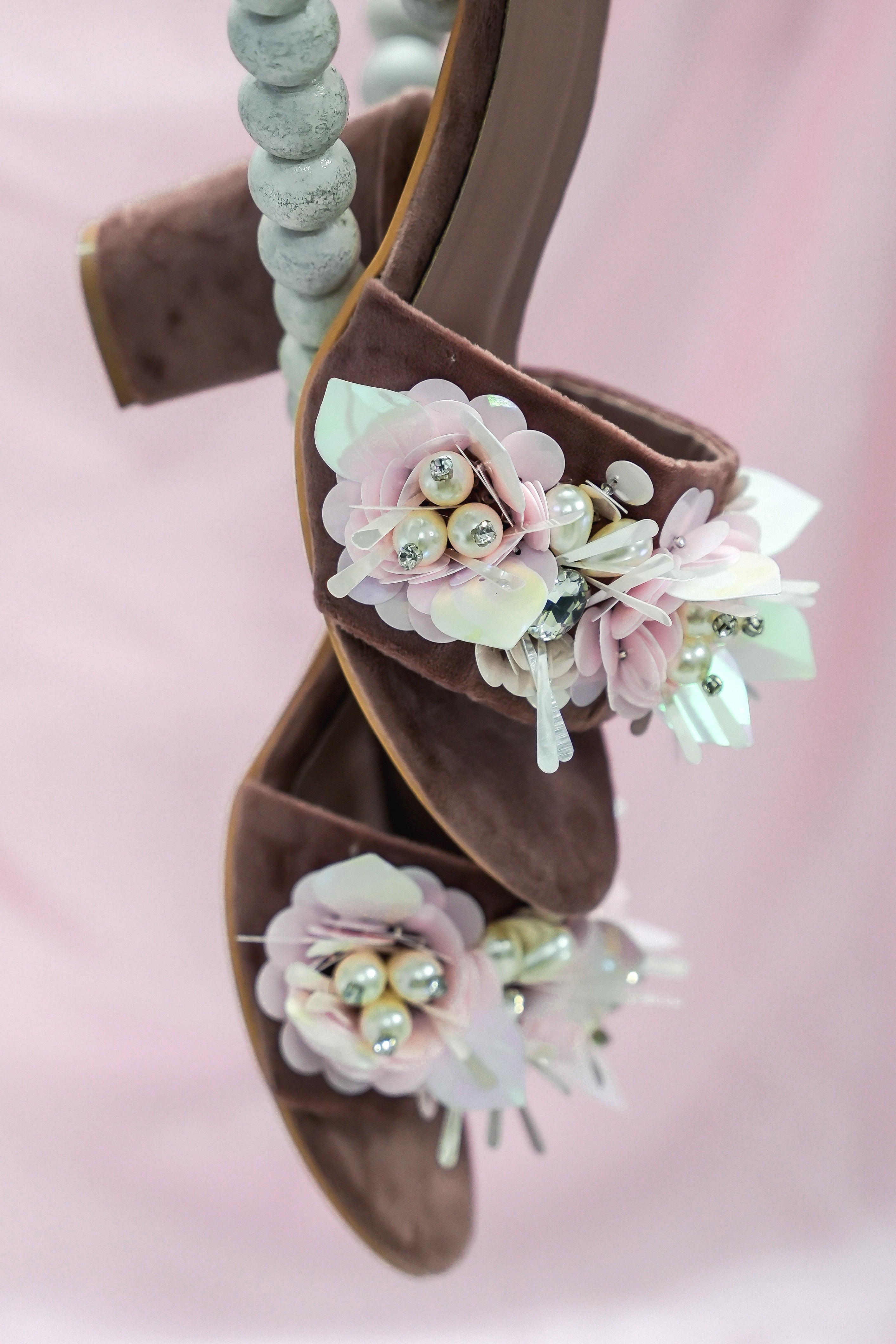 Chelsea Rose Block Heels (Peach)