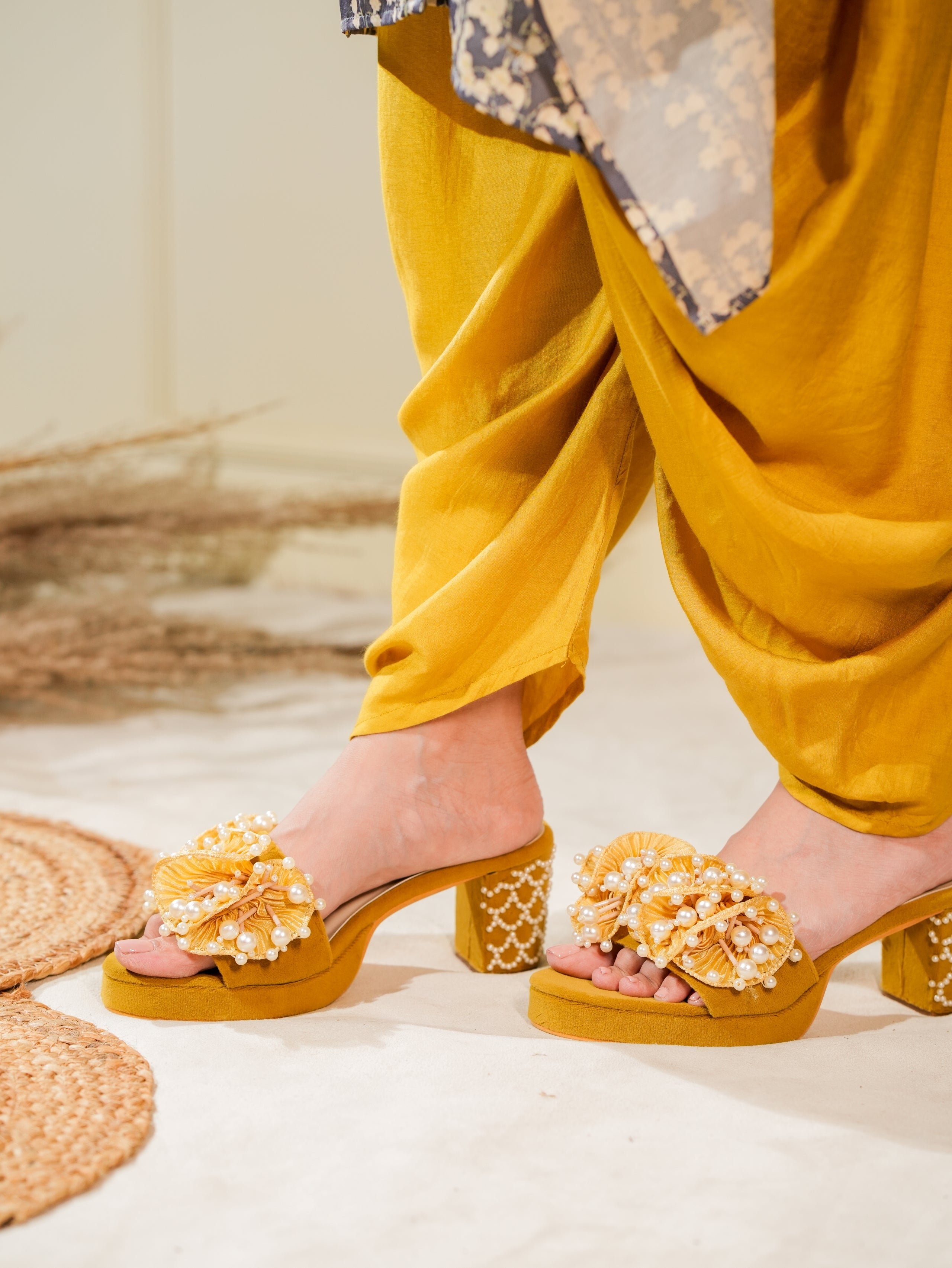 Deserted Love Heels
