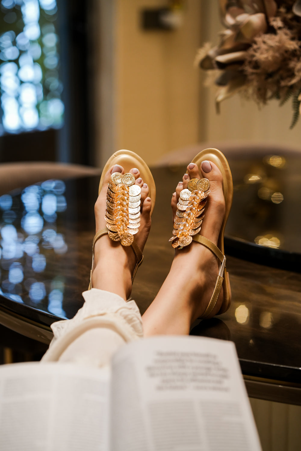 Dollar Flats