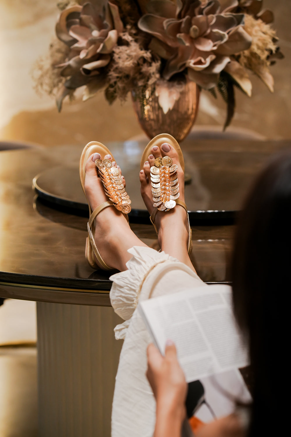Dollar Flats