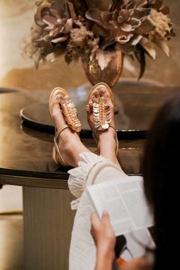 Dollar Flats