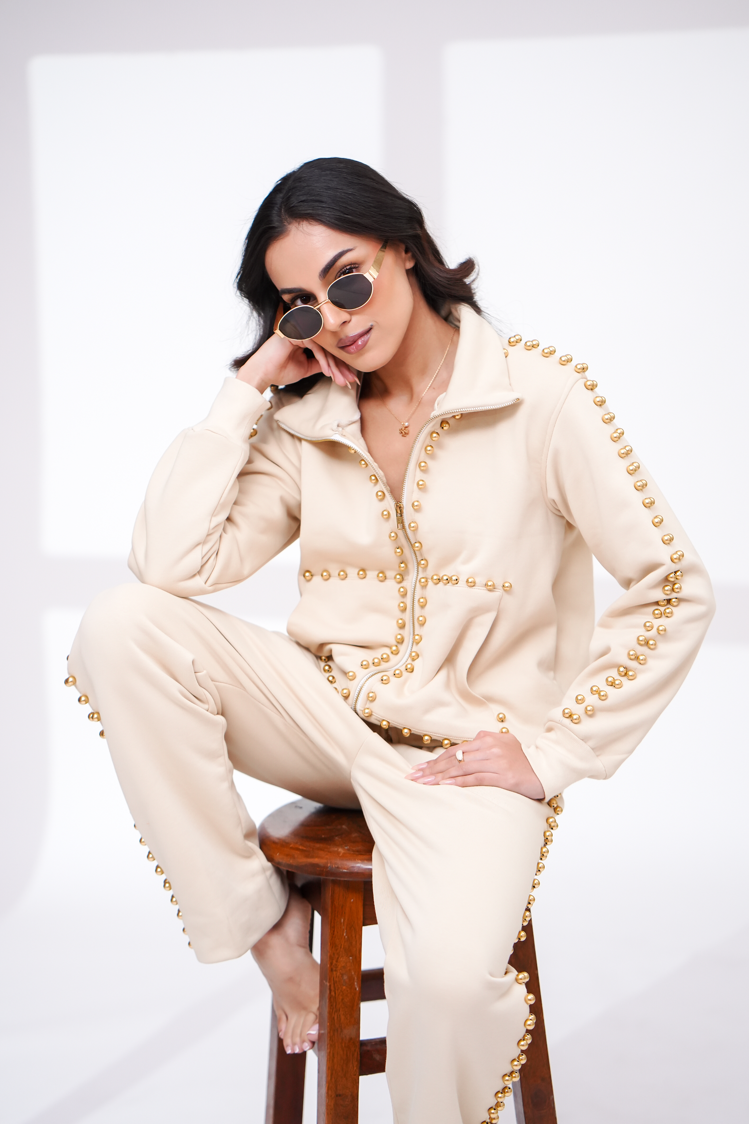 Iconic (Cream)