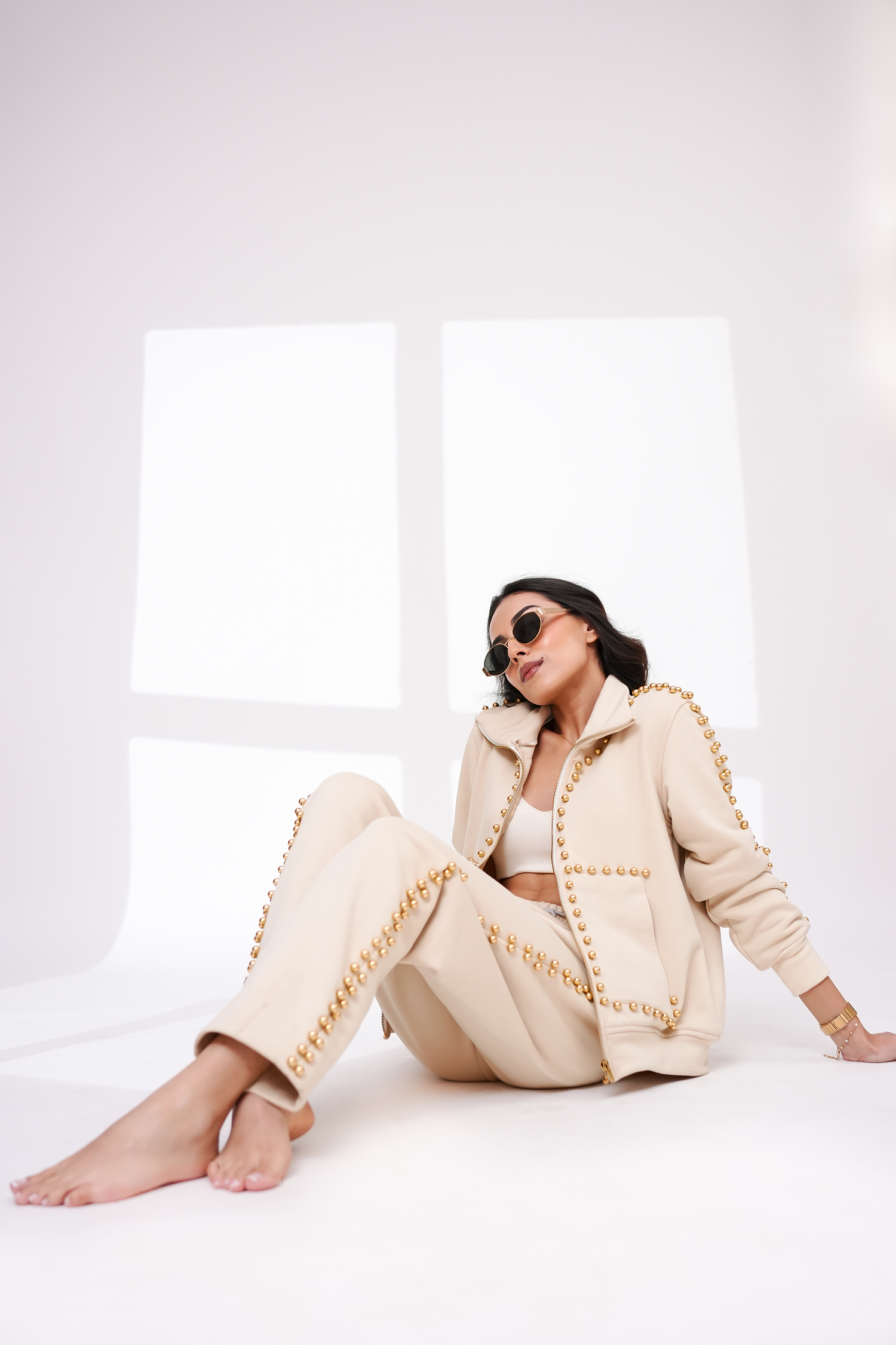 Iconic (Cream)