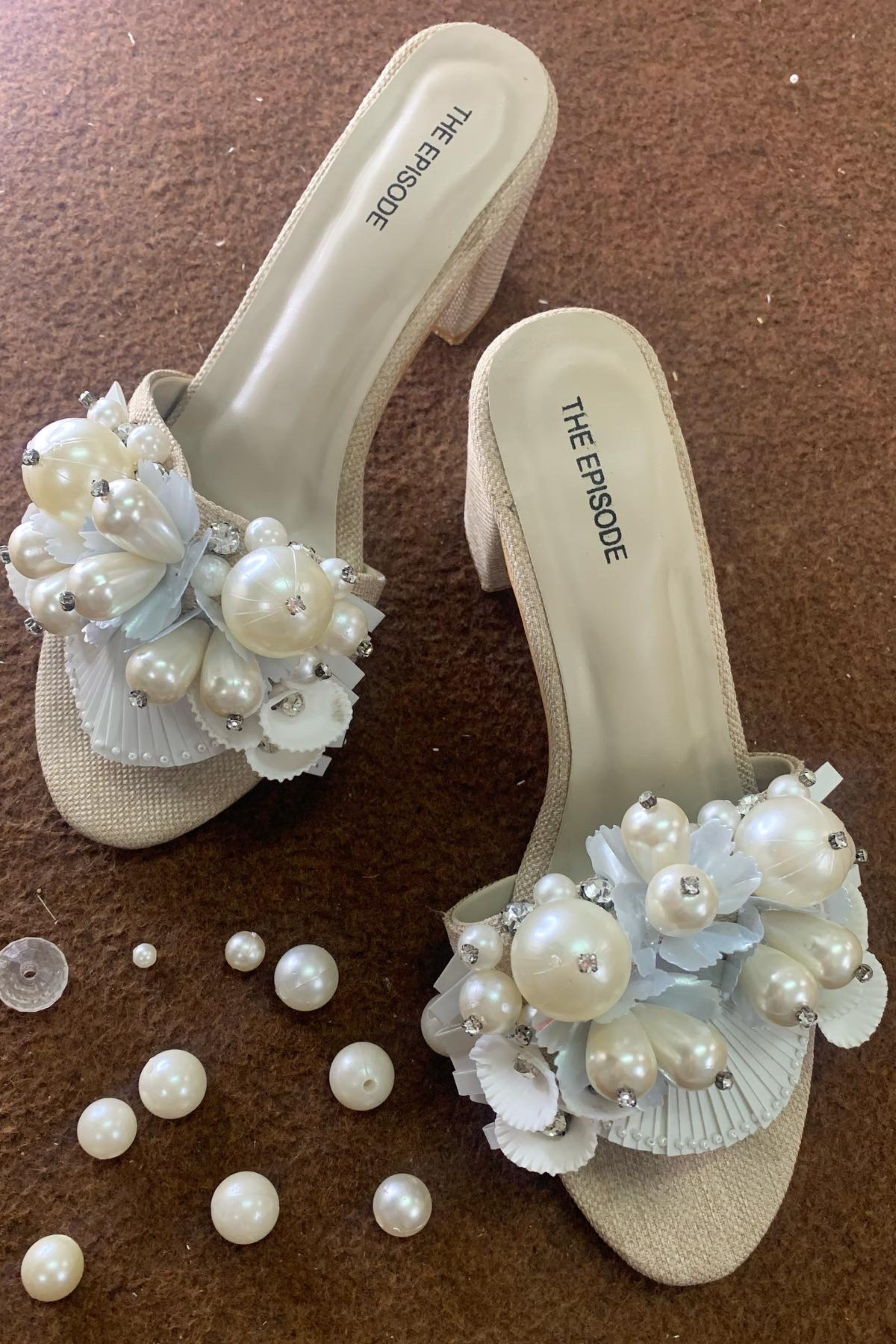 Cold Cold Heart Block Heels (Cream)